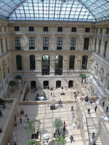 开云体育官网在线-特色足球文化在国际博物馆展览中展出，推动文化交流与传播，足球特色示范园